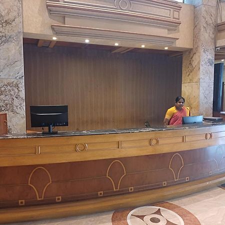 Hotel Benzz Park Chennai Eksteriør bilde
