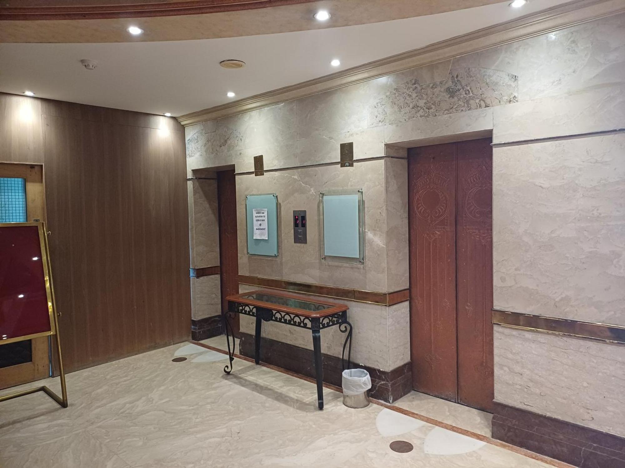 Hotel Benzz Park Chennai Eksteriør bilde