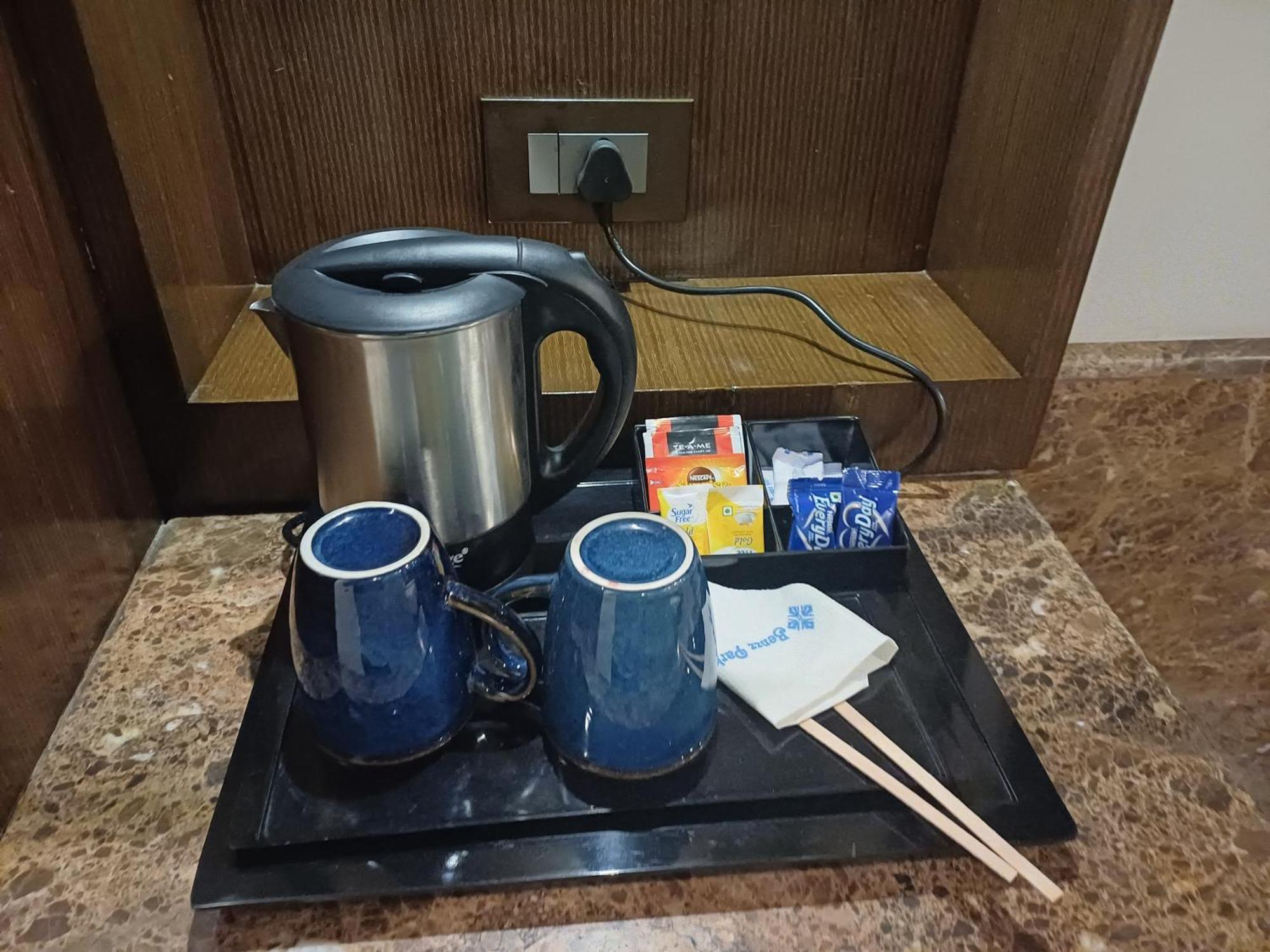 Hotel Benzz Park Chennai Eksteriør bilde