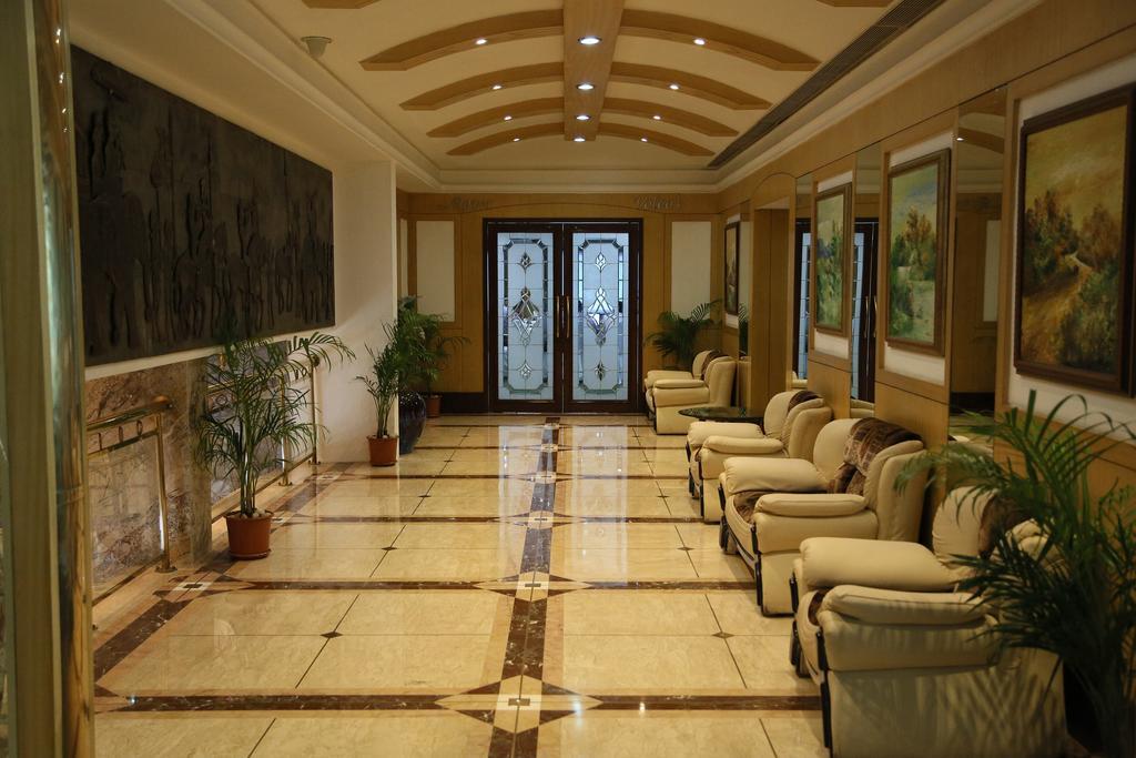Hotel Benzz Park Chennai Eksteriør bilde