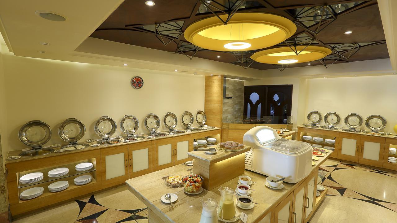 Hotel Benzz Park Chennai Eksteriør bilde