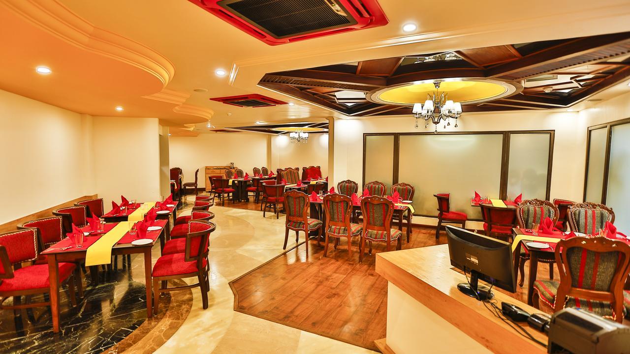 Hotel Benzz Park Chennai Eksteriør bilde