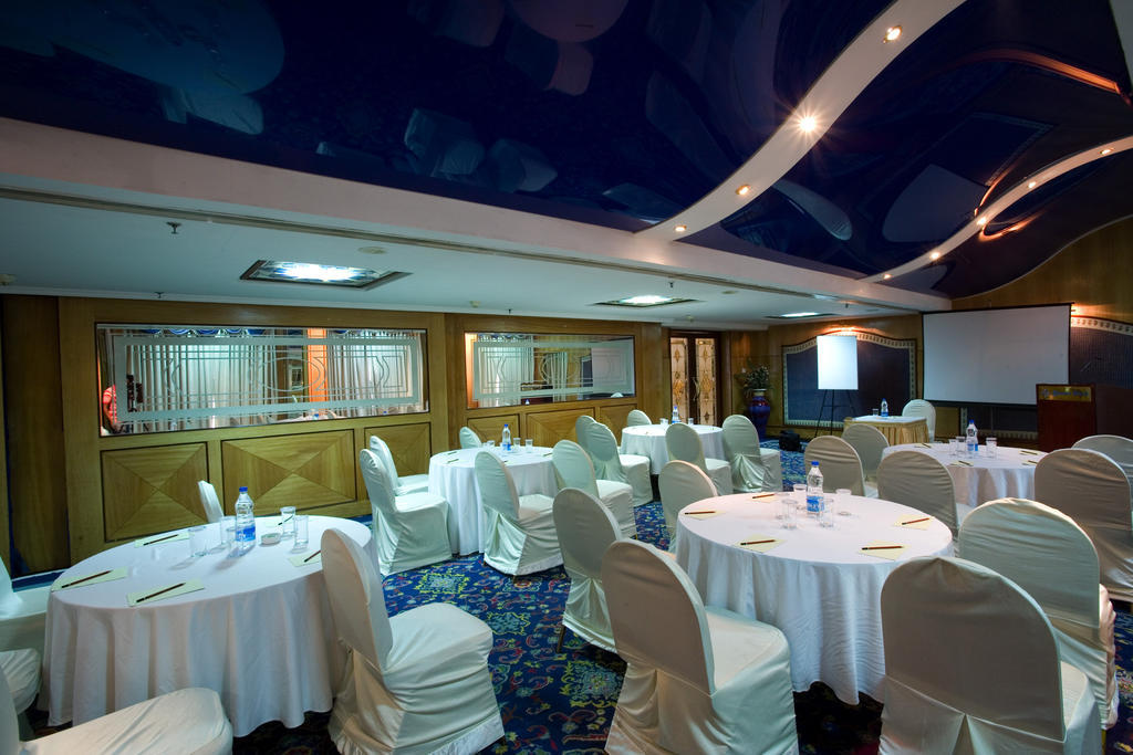 Hotel Benzz Park Chennai Eksteriør bilde